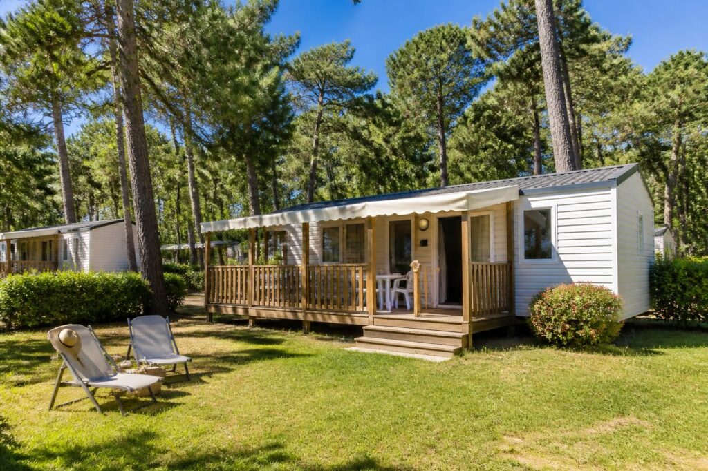 Acheter un mobil-home dans un camping : 7 pièges à éviter avant de signer